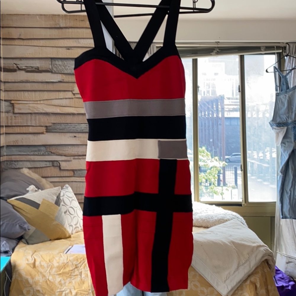 Bebe Medium dress black red and white